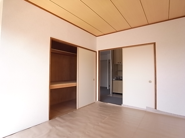 Other room space. Japanese heart is Japanese-style room.