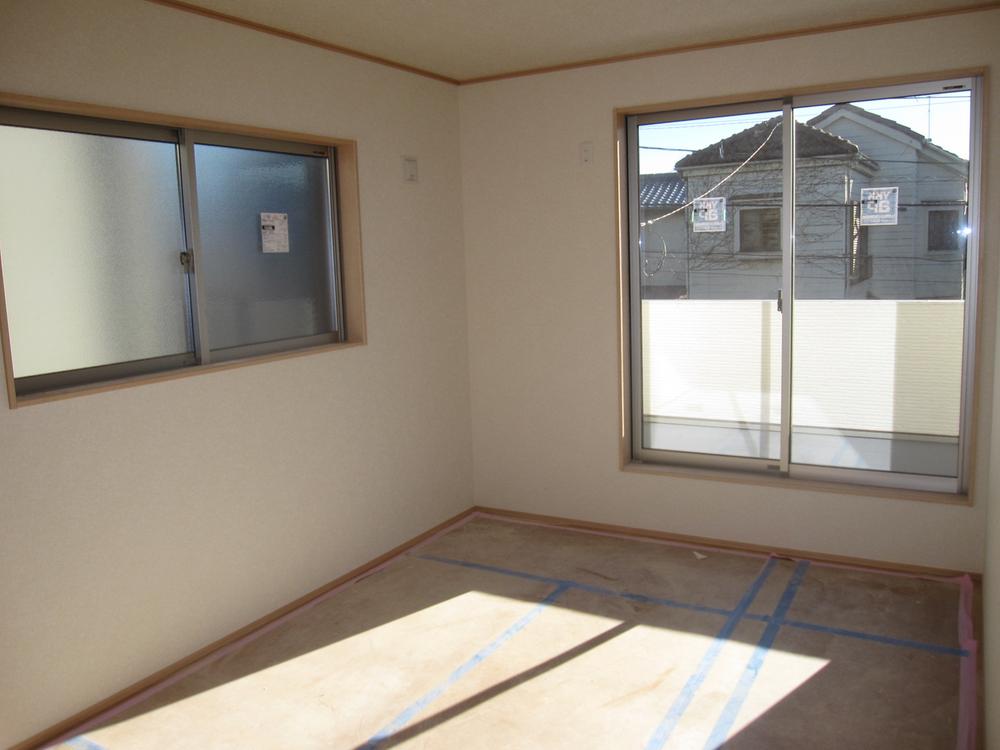 Non-living room. Indoor (12 May 2013) Shooting