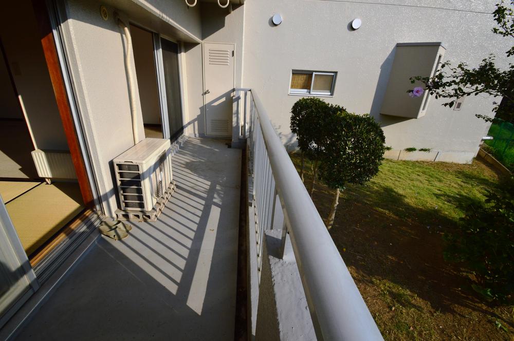 Balcony. Depth is a balcony.