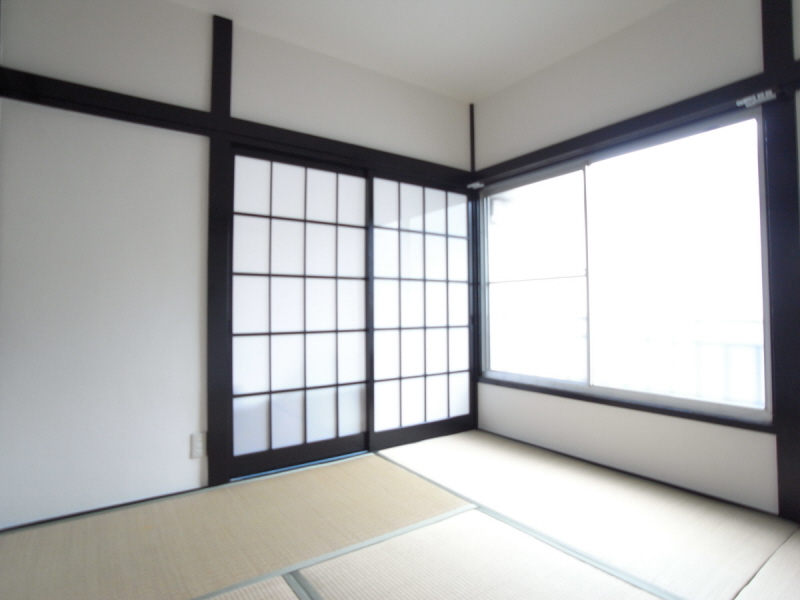 Living and room. Bright Japanese-style room of Minamimado