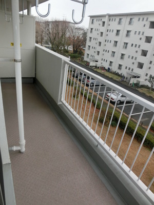 Balcony. Spacious balcony