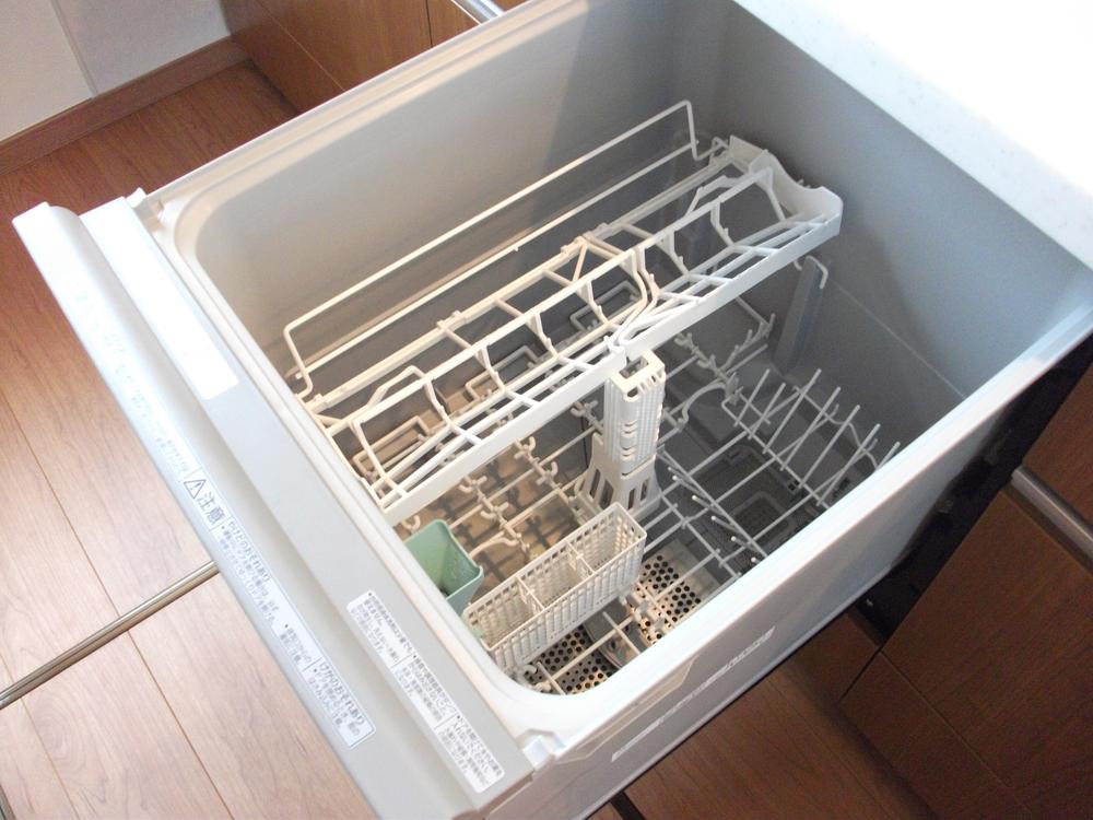 Other introspection. Equipped with power eradication mist type.