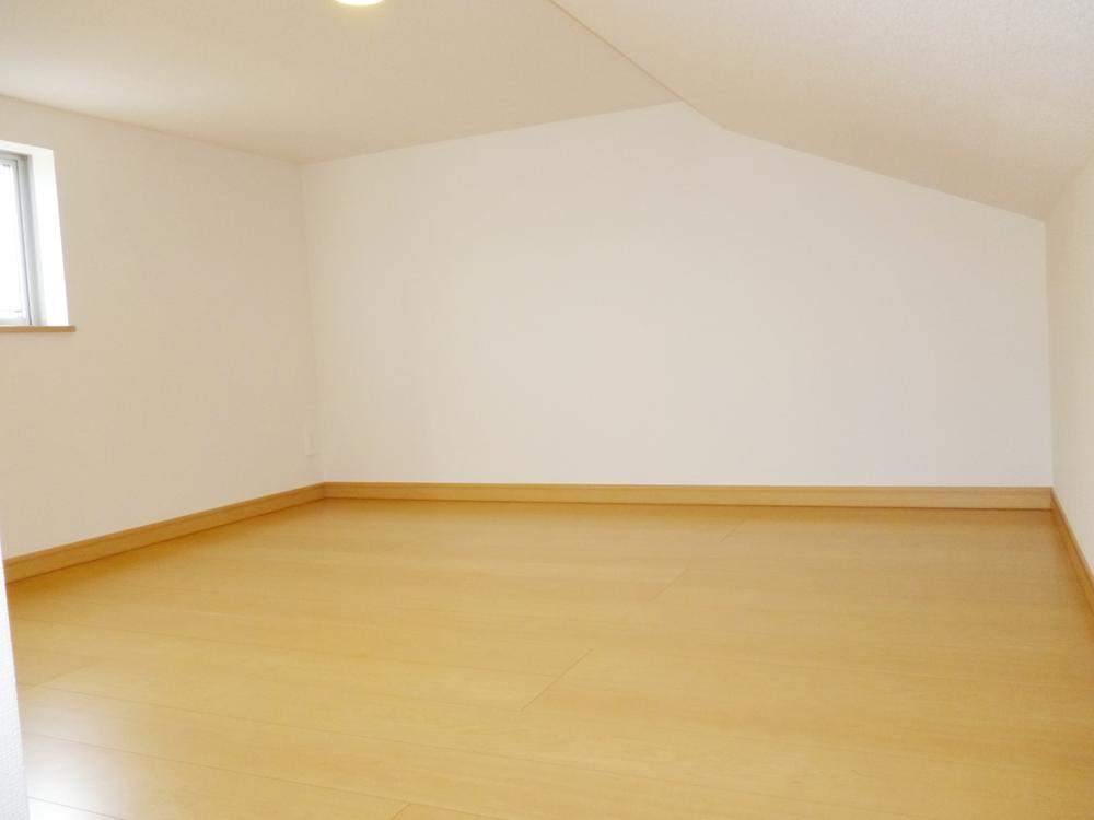 Other Equipment. Same specifications construction cases