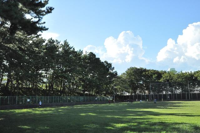 park. Kitanarashino 30m to neighborhood park