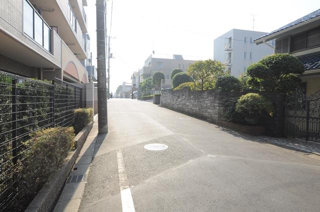 Other local. Local surrounding environment.