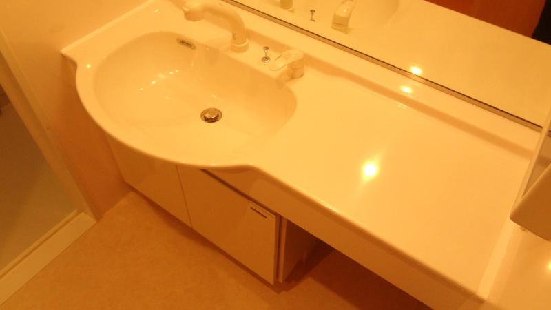 Washroom. It is easy to use because it is in the wash basin of spread.