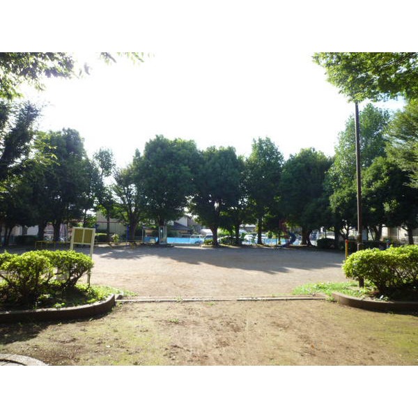 park. 1830m until Natsumi 1-chome Aozora Central Park (park)