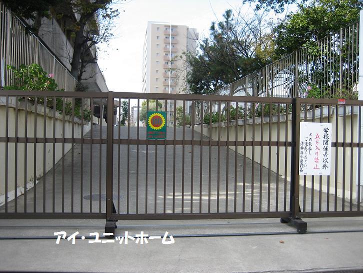 Primary school. 501m to Funabashi Rikkai Jinnan Elementary School