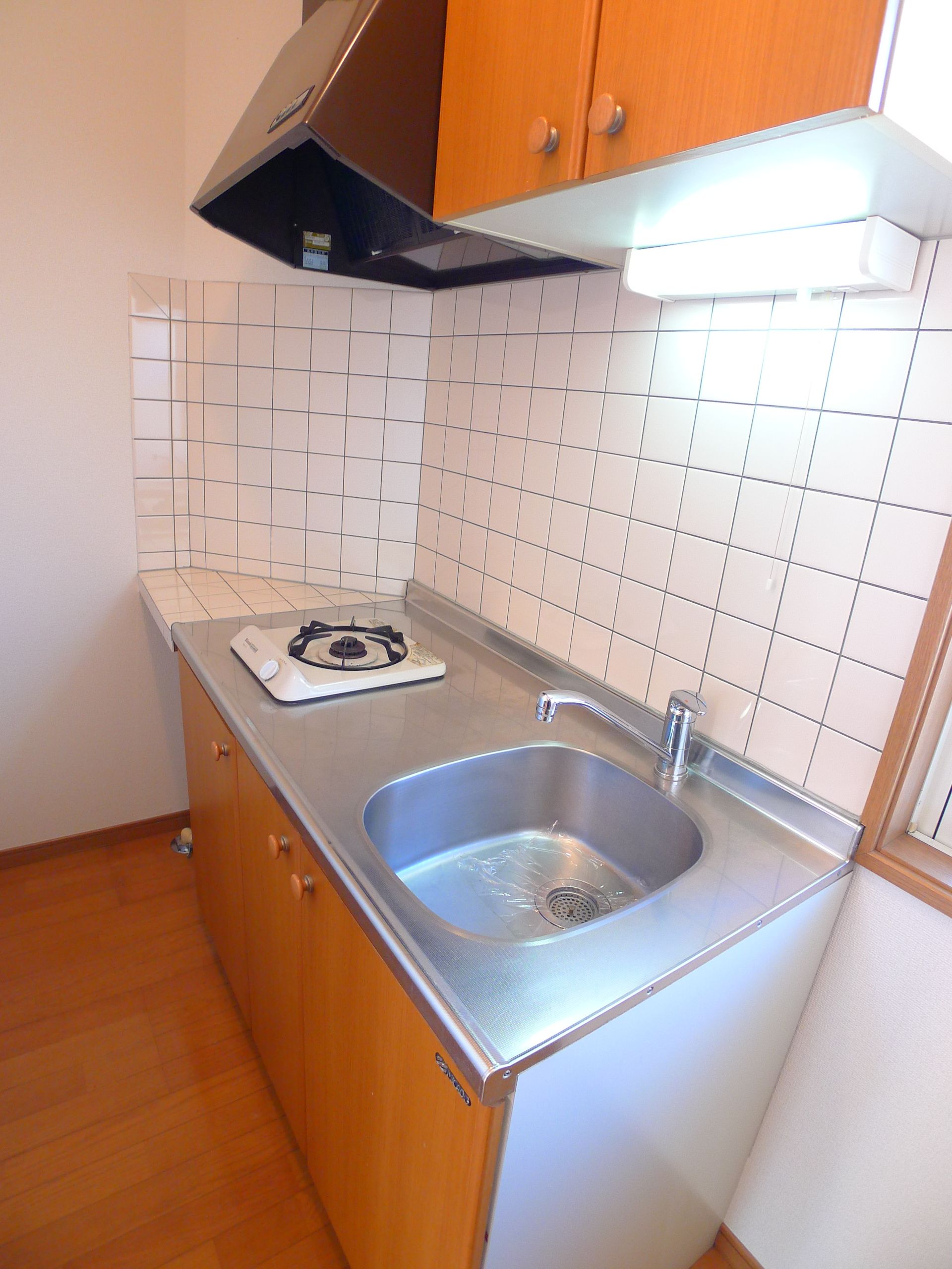 Kitchen.  ☆ Able If brokerage commissions 0.525-month ☆