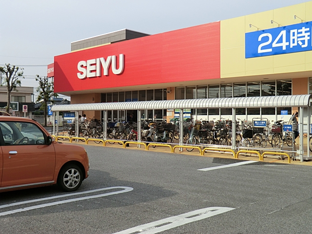 Supermarket. Seiyu Yakuendai store up to (super) 432m