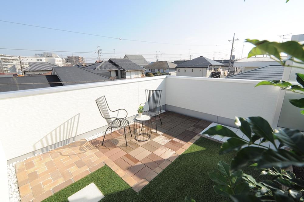 Garden. It should be a space for relaxation rooftop garden !! certain Pledge 9 !!