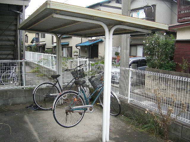 Other common areas. Bicycle storage.