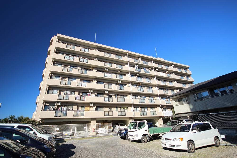 Local appearance photo. It is located off the 10-minute walk from the train station