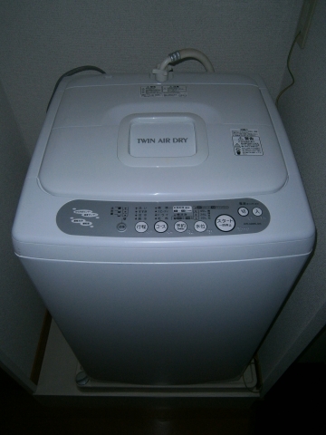 Other Equipment. Fully automatic washing machine