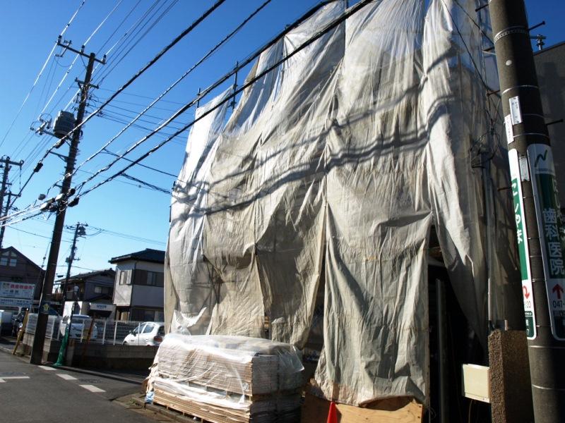 Local photos, including front road. Local (12 May 2013) Shooting