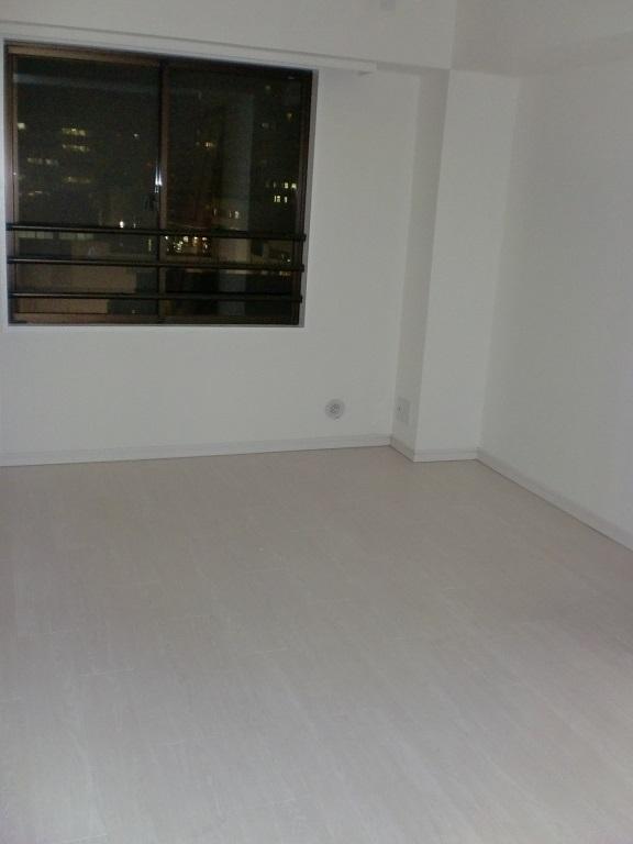 Non-living room. Indoor (12 May 2013) Shooting  ※ Reform in