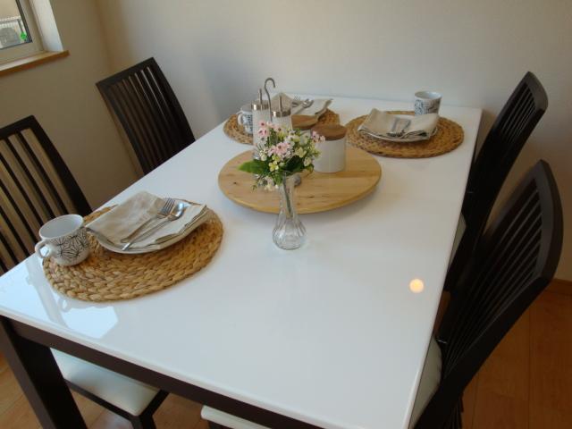 Same specifications photos (living). It will increase the fun of a family