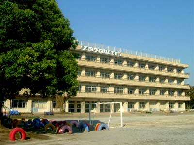 Primary school. 612m to Funabashi Municipal market elementary school (elementary school)