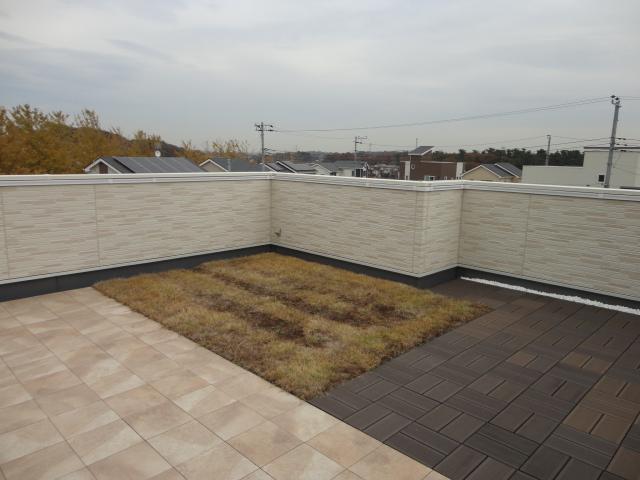 Balcony. Local (11 May 2013) Shooting