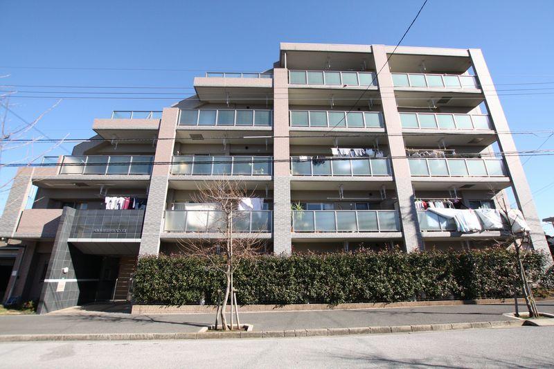 Local appearance photo. 2008 Built in built shallow Property