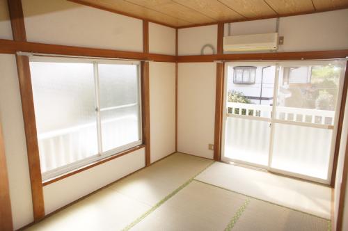 Living and room. It Japanese-style room is calm again!