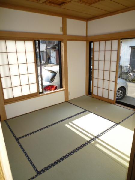 Non-living room