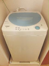 Other. Fully automatic washing machine