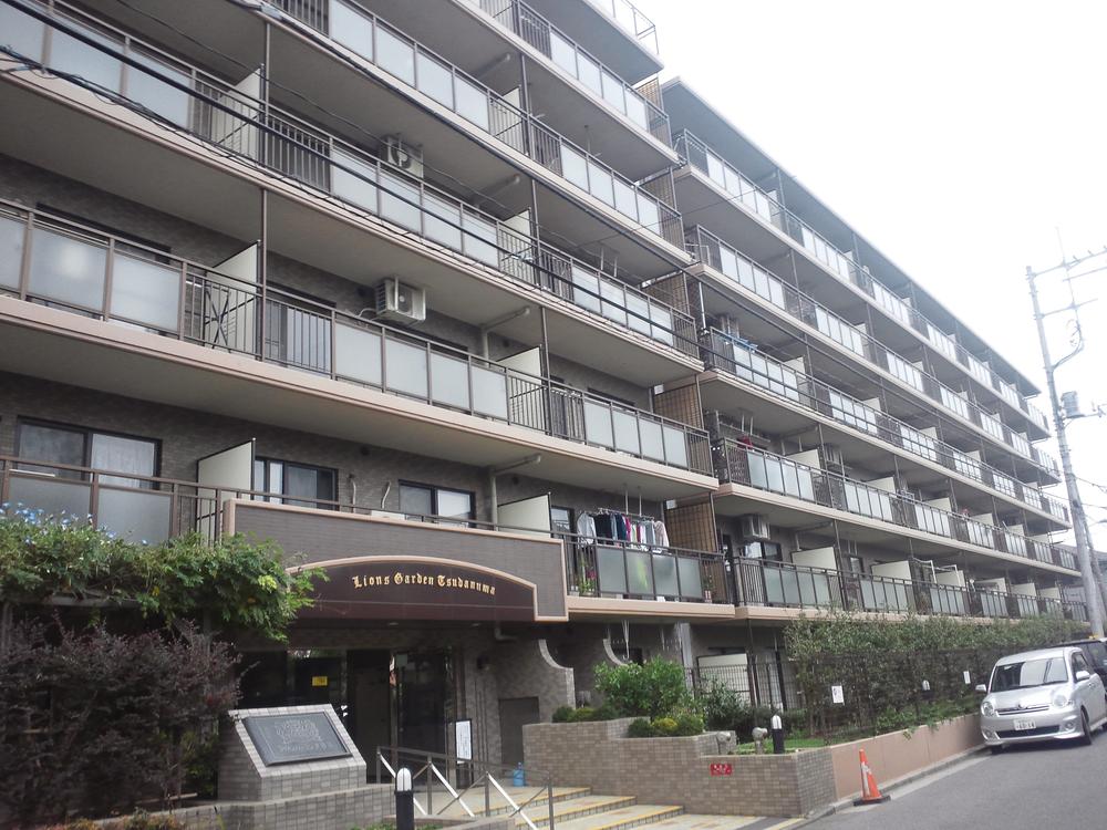 Local appearance photo. All 125 units of condominiums. The rooms are 4 Kaikaku room