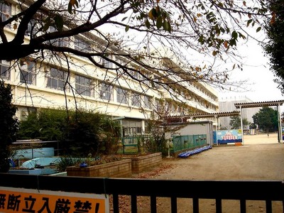 Primary school. Hachiei up to elementary school (elementary school) 203m