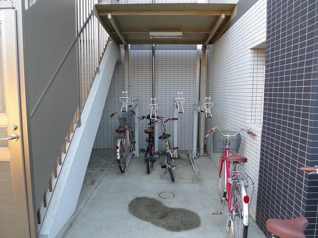 Other common areas. Place for storing bicycles