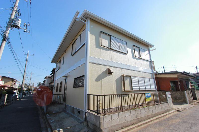 Local appearance photo. Large 5LDK It is ideal for two-family house.