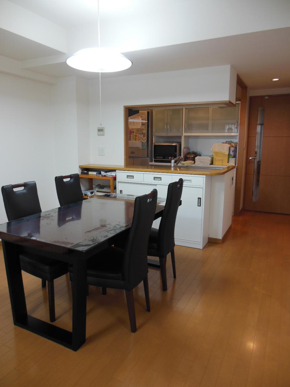 Living. Indoor (12 May 2013) Shooting