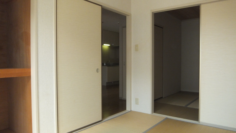 Living and room. Japanese-style room, Day is good