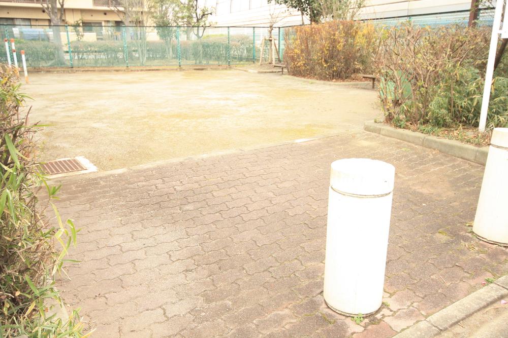 park. The property before (park)