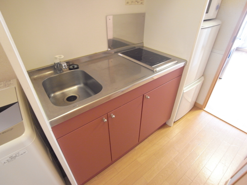 Kitchen. The kitchen is two-burner stove mini kitchen specification! 