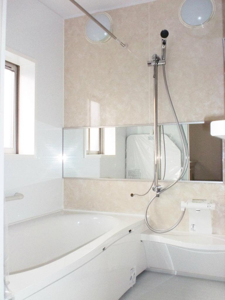 Bathroom.  [Sales Local 1 Building] The bathrooms are comfortable bus with a heating dryer