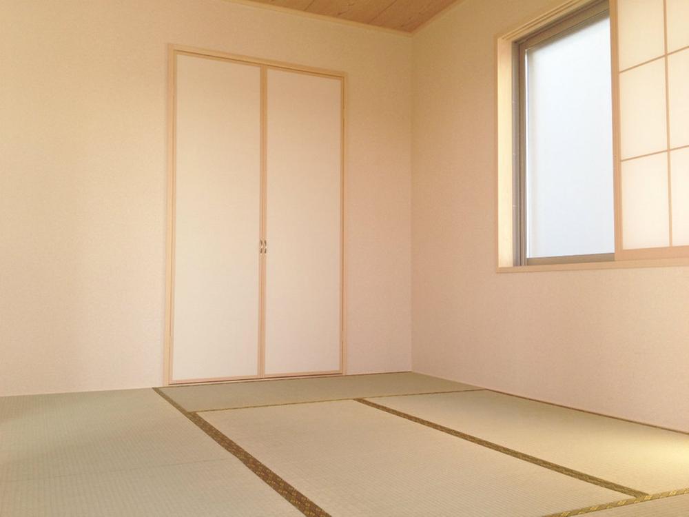 Non-living room.  [Selling local Building 2] Convenient bright Japanese-style room in the visitor