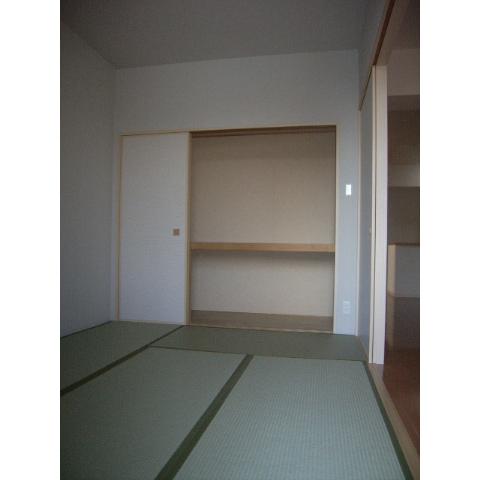 Other room space