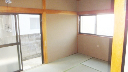 Other room space. This is Japanese-style room