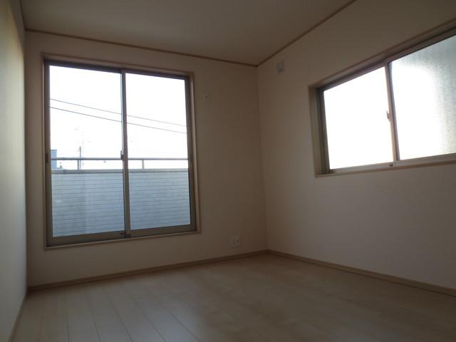 Non-living room. Second floor west Western-style