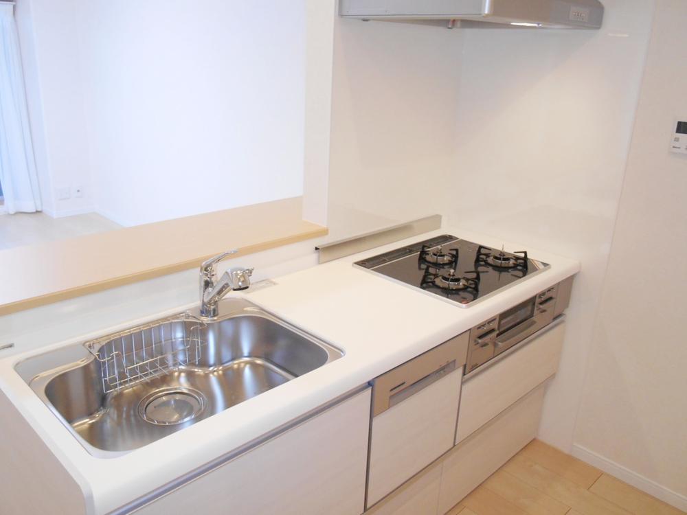 Kitchen. This is a system kitchens with also dishwasher