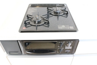 Kitchen. It is a two-burner stove with grill kitchen ☆