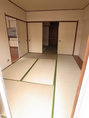 Living and room. I think you calm Japanese-style room