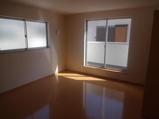 Non-living room. Second floor east side Western-style