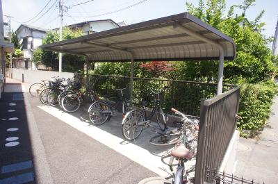 Other common areas. Bicycle parking is also equipped!