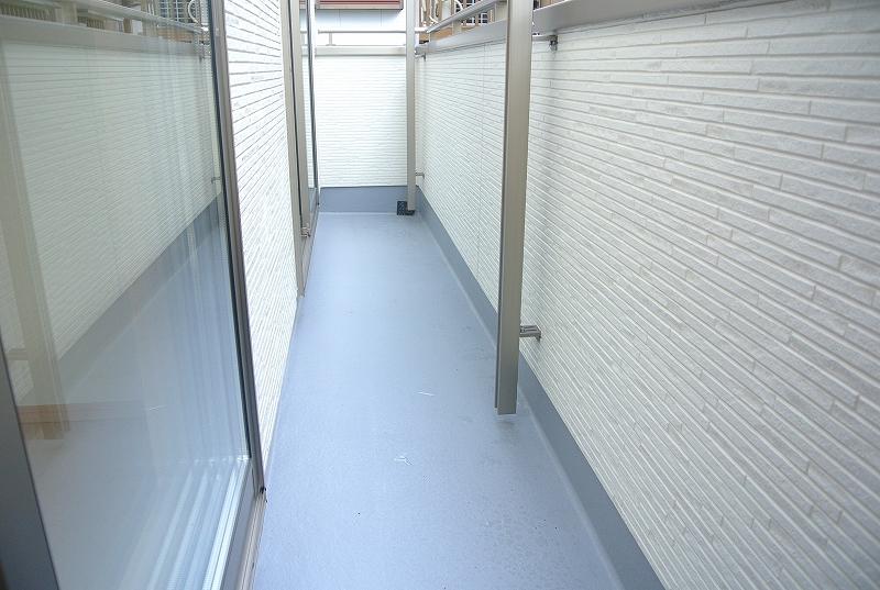 Balcony. Local (September 2013) Shooting