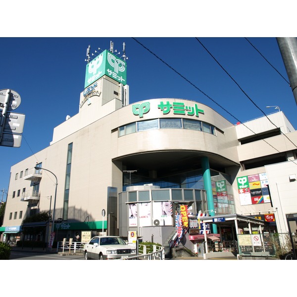 Shopping centre. 3735m to Seibu Funabashi store (shopping center)