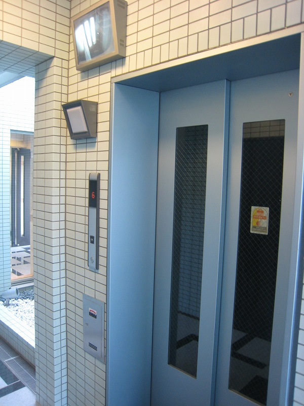 Other common areas. Security cameras with the elevator