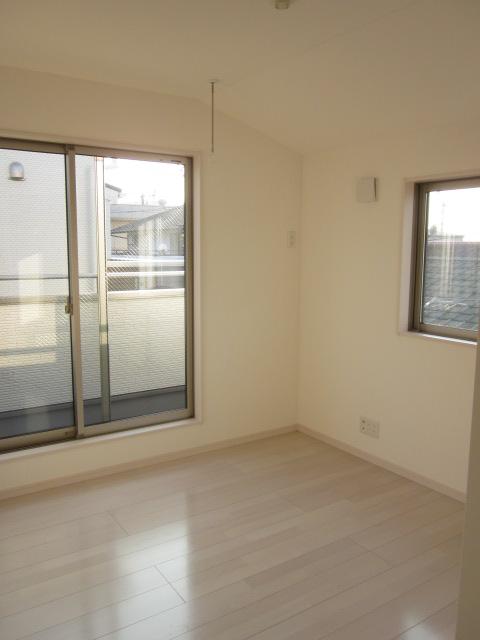 Non-living room. 3 Kaiyoshitsu