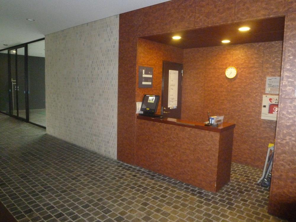 Entrance. Common areas
